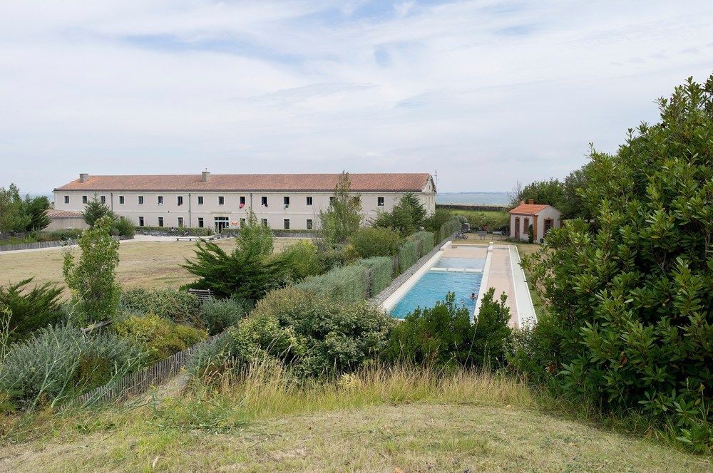 Résidence Pierre&Vacances Le Fort de la Rade Île dʼAix Esterno foto